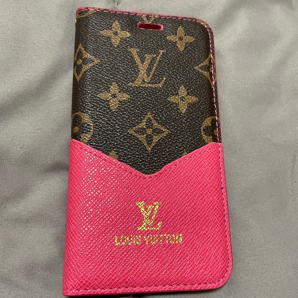 iPhone 8 Plus case and card holder